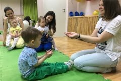 "Мама и малыш"