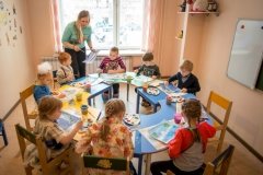 "Маленькая страна на Литературной"