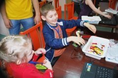 "Академия гениев"