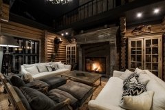 "Уткино Country House"