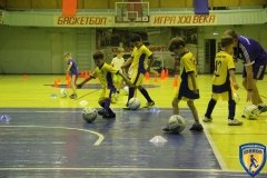 "Юниор" на проспекте Комарова
