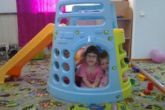 "Счастливое детство"