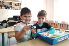 "Пиксель" на Академика Янгеля