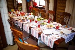 "МаксиМыч", русский семейный ресторан