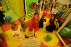 Kinder Холл, клуб развития