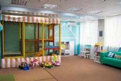 "Абрикоска" на Троллейной