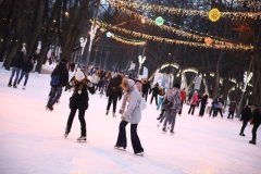 "Гигант", открытый бесплатный ледовый каток в Сокольниках