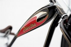 Electra, "Электра" в Торговом Доме "ГУМ"