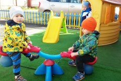 "Теремок", центр по уходу и присмотру за детьми