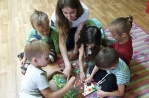 "Песочница", детский клуб, дневной лагерь для детей 2-7 лет в посёлке Вешки, Подмосковье