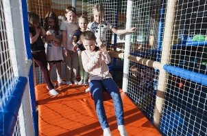 "Алиса знает, что делать!" на Юрша, город развлечений для детей от 1 года до 12 лет в ТЦ "Квартет", Пермь