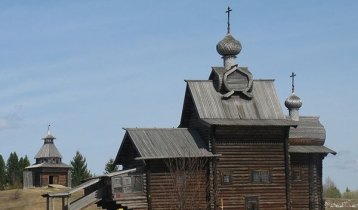 Музей деревянного зодчества под открытым небом "Хохловка"