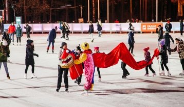 Открытые катки Москвы 2019 - 2020. Где зимой покататься на коньках в Москве? 