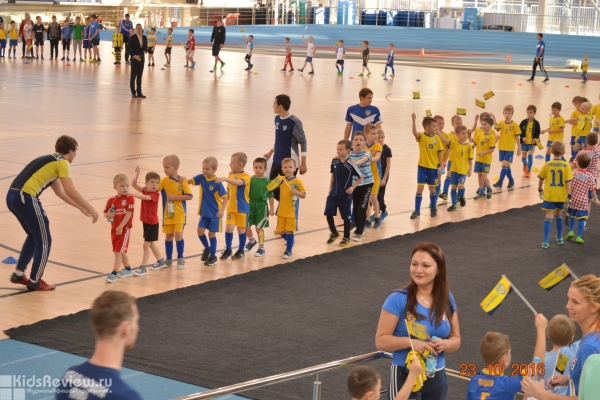 "Юниор", международная футбольная школа для детей 3-14 лет на Новгородской, Томск