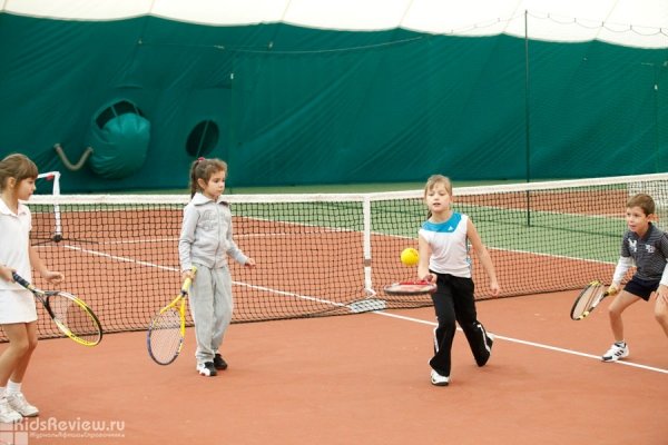 "Теннис Парк", школа тенниса, теннисные корты на Рязанском проспекте в Москве 