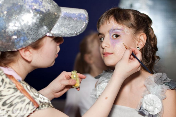 "Весёлый клоун", организация праздников для детей от 1 до 12 лет в Москве