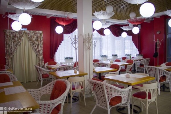 "Смородина", семейное кафе, кондитерская, торты на заказ в Сормовском районе, Нижний Новгород