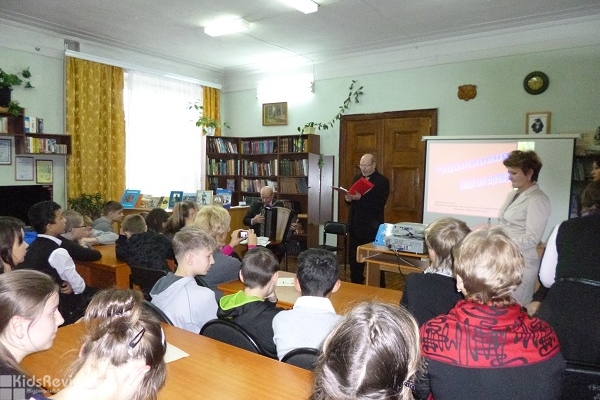 Библиотека семейного чтения №6 на Световой, Хабаровск 