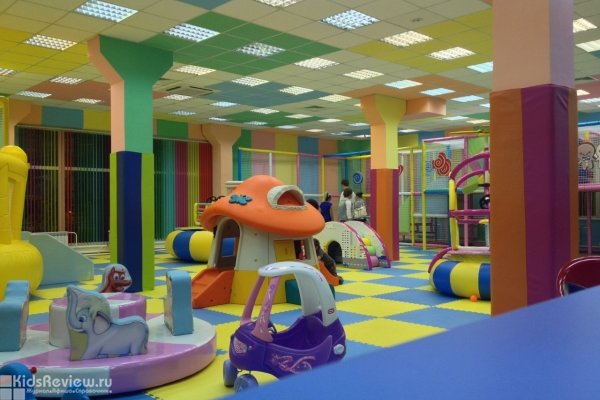 "Игуана", детский развлекательный центр в ТЦ "Красноярье", Красноярск, закрыт