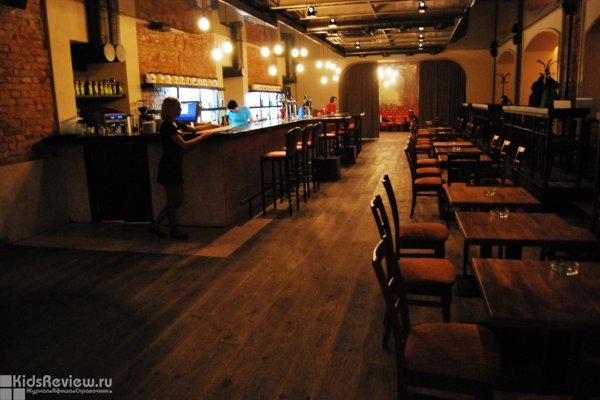 Zavtra ("Завтра"), клуб и кафе на Сретенке, Москва