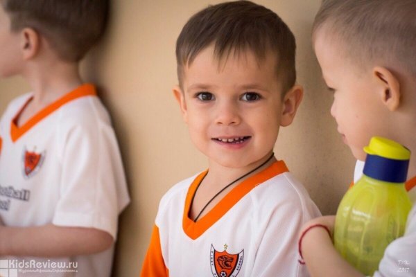 First Football School на Эльмаше, английская футбольная школа для детей от 3 лет, Екатеринбург