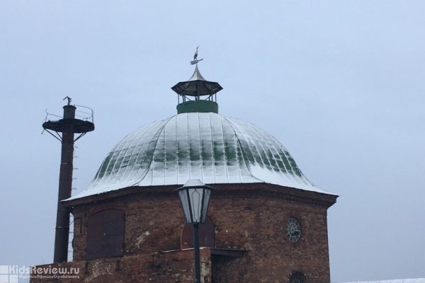Башня на Плотинке, музей, кофейня и сувенирный магазин на Горького, Екатеринбург