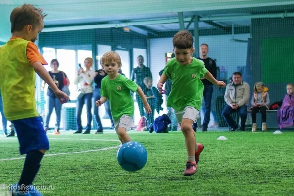 "Футболенок" на Савеловской, спортивная школа, футбол для детей от 3 до 12 лет, Москва