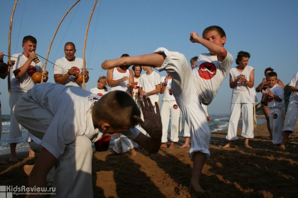 Capoeira Camara ("Капоэйра Камара"), капоэйра, джиу джитсу для детей в Митино, Москва