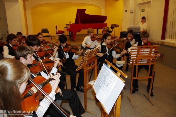 Детская музыкальная школа № 12 в Нижнем Новгороде
