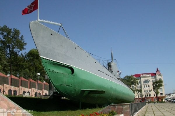Подводная лодка С-56 во Владивостоке