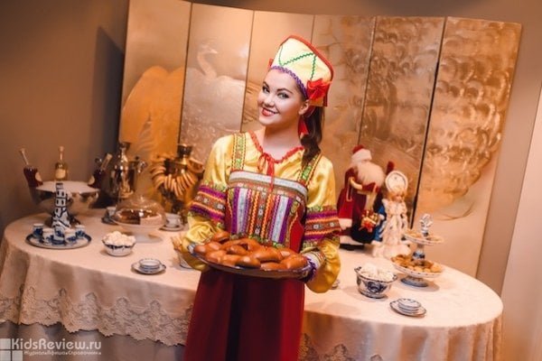 Гусятникоff, ресторан-усадьба с детской комнатой в центре Москвы