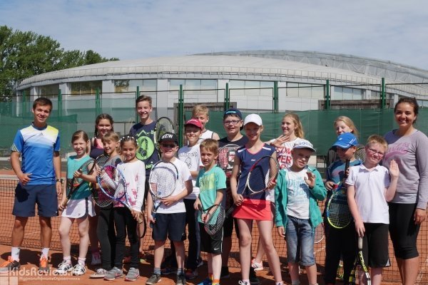 Tennis Group, теннисный лагерь для школьников 7-16 лет в парковой зоне Крестовского острова, СПб