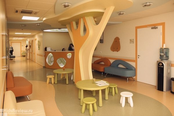 Детская поликлиника Европейского медицинского центра "УГМК-Здоровье" и роддом на Шейнкмана в Екатеринбурге