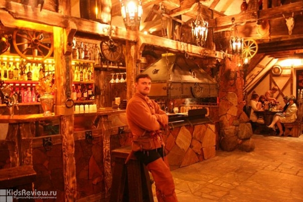 "Шевалье", ресторан в стиле рыцарского двора для всей семьи в Центральном районе, Калининград