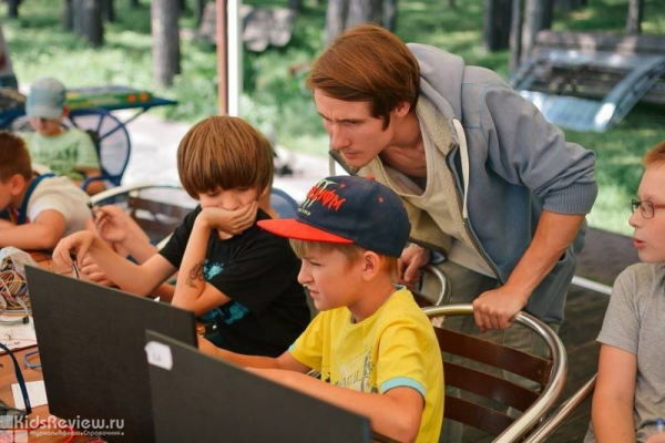 Летний IT-клуб и городской лагерь для детей от 7 до 15 лет от "Компьютерной академии Шаг" в Омске, Россия