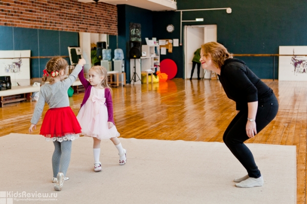 "Фиеста", школа танцев для детей и взрослых на улице Источной, Томск