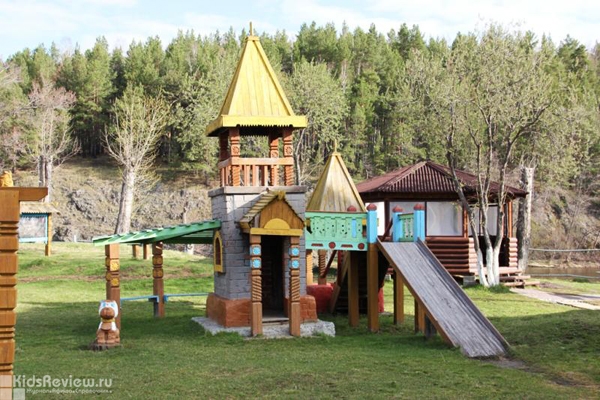 "Бережок", база отдыха с детской площадкой и детской комнатой в Свердловской области, закрыта