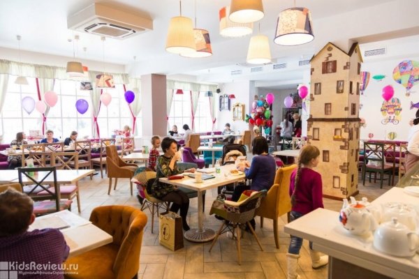 "Карлсон", семейное кафе и кондитерская с детской комнатой на Красном в Новосибирске