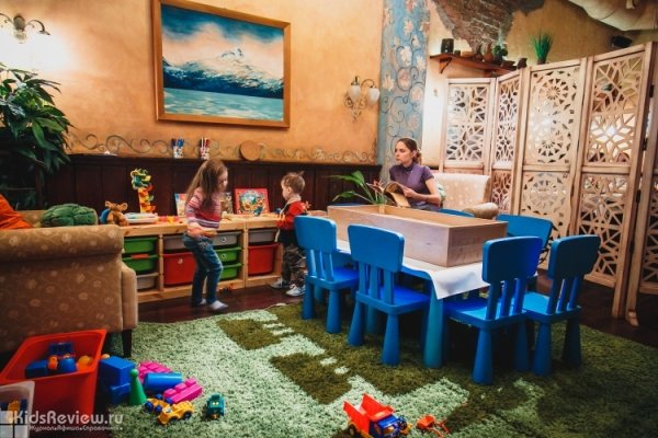 "Хмели Сунели", грузинский ресторан с детским меню на проспекте Ленина, Екатеринбург