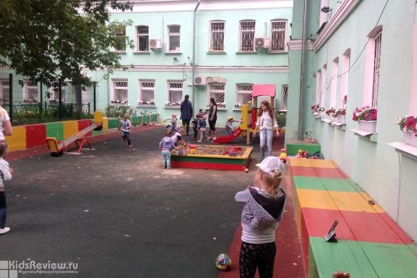 "Умный малыш", детский клуб, частный детский сад, праздники, игровая комната для детей в Москве