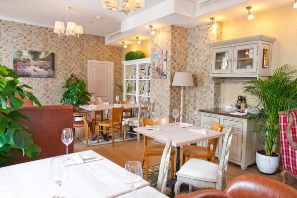 "Честная кухня", ресторан для всей семьи в Москве, Красные ворота