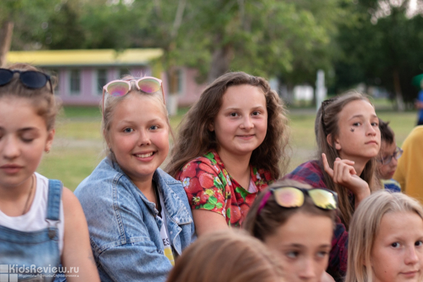"Я - лидер", детско-подростковый лагерь на море и в Ленинградской области