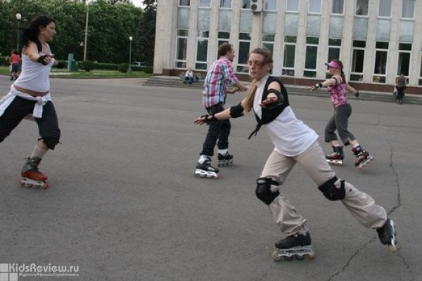 "Свобода", роллер-школа в Москве, обучение детей катанию на роликах