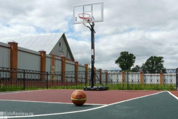 Баскетбольная площадка фонда "Кириленко - детям" в Новой Москве