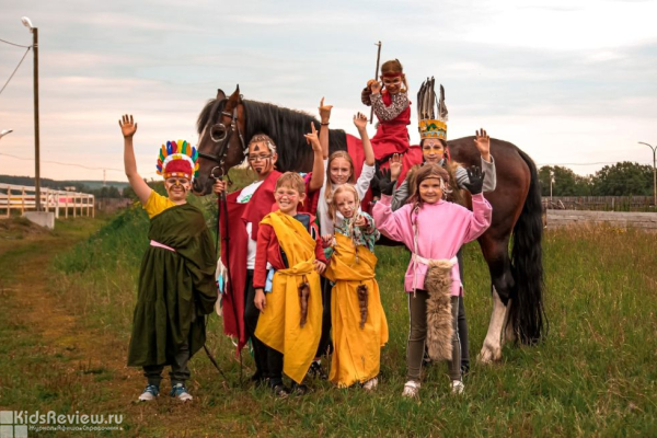 "Лето в седле", летний детский конный клуб для детей от 8 лет, дневной лагерь по верховой езде и уходу за лошадьми в КСК "Темп", Екатеринбург