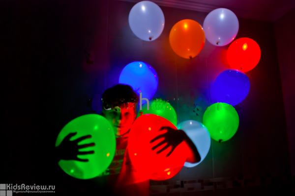 "Фонарик в небо", магазин воздушных шаров и летающих китайских фонариков на Краснопресненской, Москва