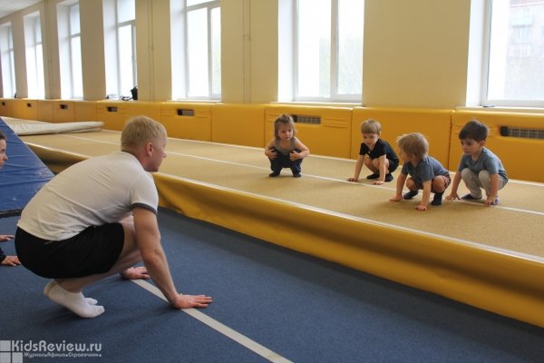 Московская академия гимнастики, развивающая гимнастика для детей от 1,5 лет на Академической, Москва