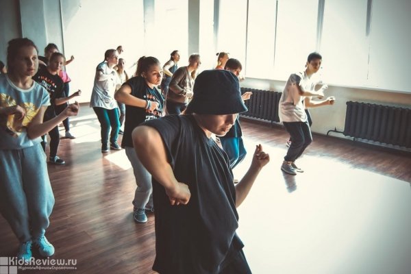 Community Dance Studio, "Комьюнити", школа танцев для подростков и взрослых на улице Осипенко, Тюмень