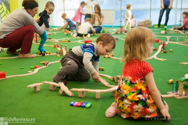 "Паровозофф", игровая комната для детей от 2,5 до 10 лет в ТРЦ "Экомолл Гранат", Екатеринбург