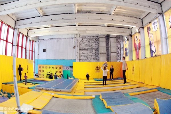 AirGym, "Эир Джим", спортивный центр для всей семьи, прыжки на батуте для детей, батут в Приокском районе, Нижний Новгород (закрыт)